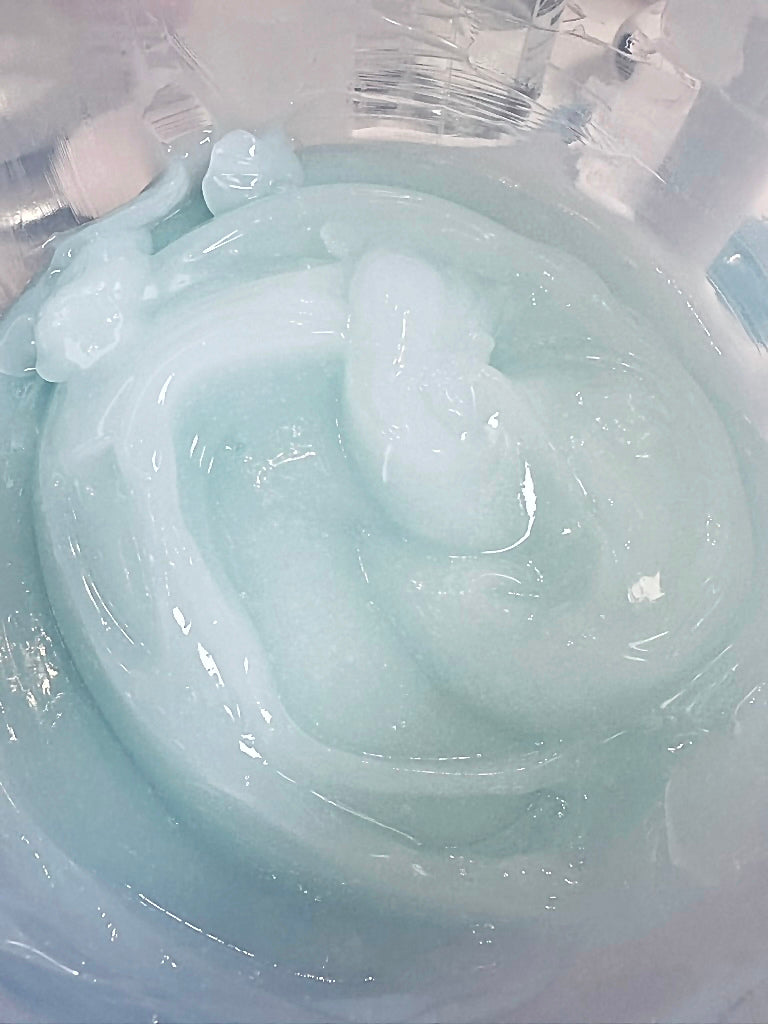 Pale blue gel texture of Illume Glass Skin Gel
